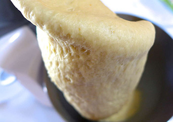 Tsoureki